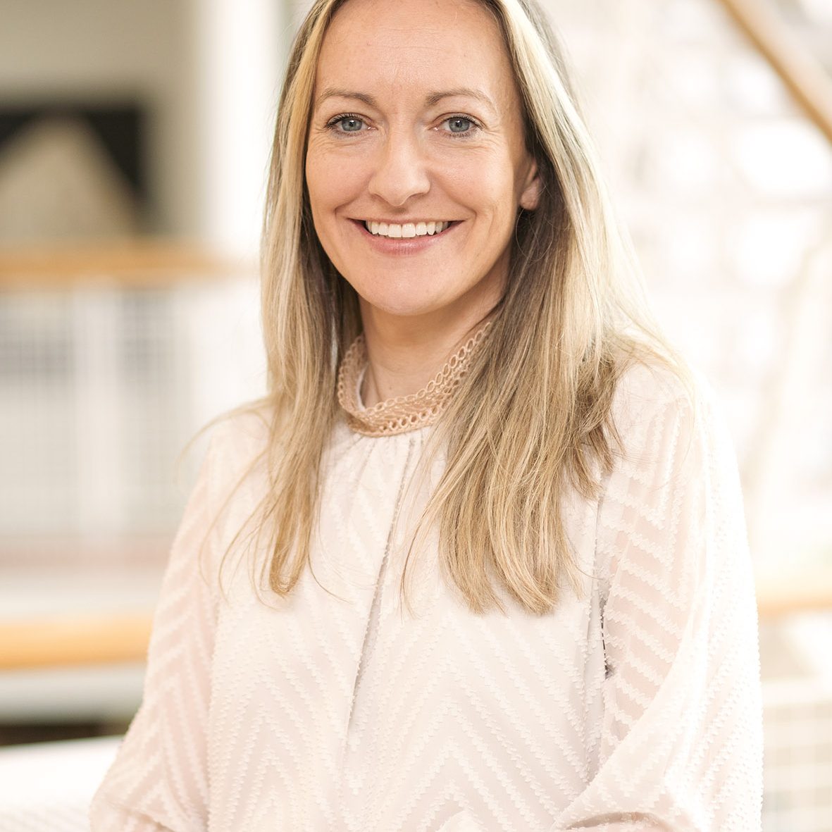 Dr Isobel Cunningham